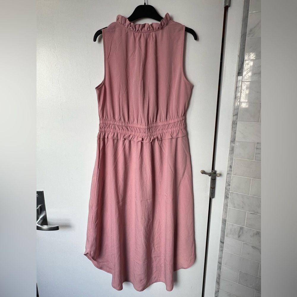 Loft Women’s Dress - Picture 3 of 4